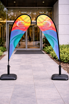 Custom Printed Teardrop Flag with Plastic Coated Concrete Base (30KG) – Premium Polyester Fabric Advertising Flag | Single Side Printing with Reversed Back | Indoor & Outdoor Promotional Display for Events, Retail & Exhibitions | Yalla Printing UAE