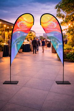 Custom Printed Teardrop Flag with Square Metal Base – Premium Polyester Fabric Advertising Flag | Single Side Printing with Reversed Back | Indoor & Outdoor Promotional Display for Events, Retail & Exhibitions | Yalla Printing UAE