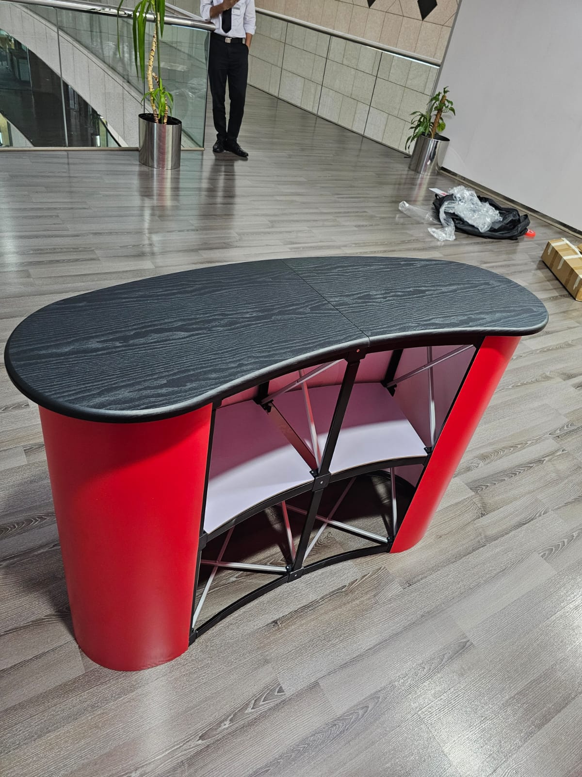 Custom Branded Pop-Up Table – Portable, Full-Color Display Counter for Trade Shows and Events | Yalla Printing