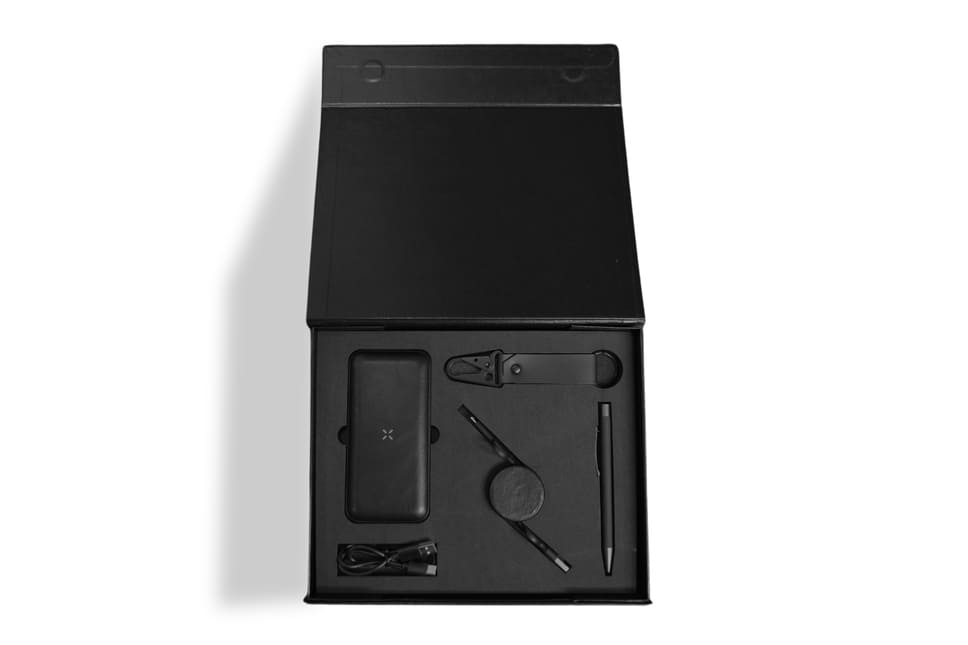 Charging Cables – Black Leather Gift Set | Custom Packaging Printing | Free Design Support | Yalla Printing UAE