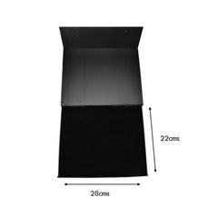 Gift Set Packaging With Magnet Closing (medium)