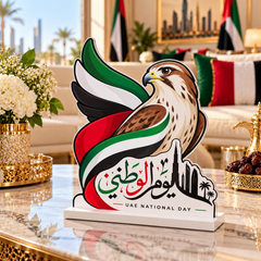 UAE National Day Falcon & Flag Table Decoration – view 3